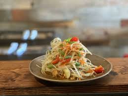 10 Highly-Rated Thai Restaurants in Chicago