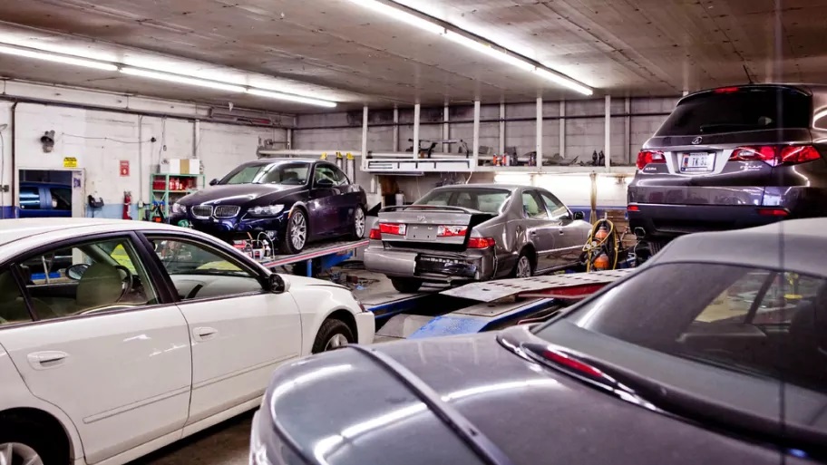 Popular Top 10 Auto Body Shops Service in Houston