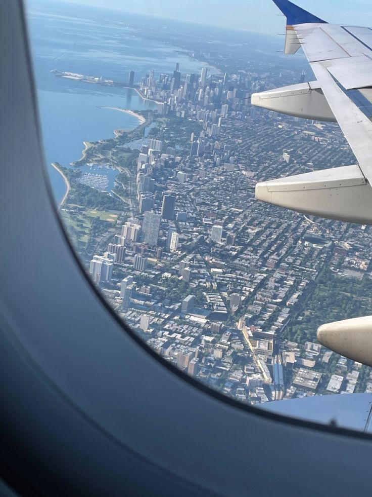 Budget-Friendly Airlines for Affordable Travel in Chicago