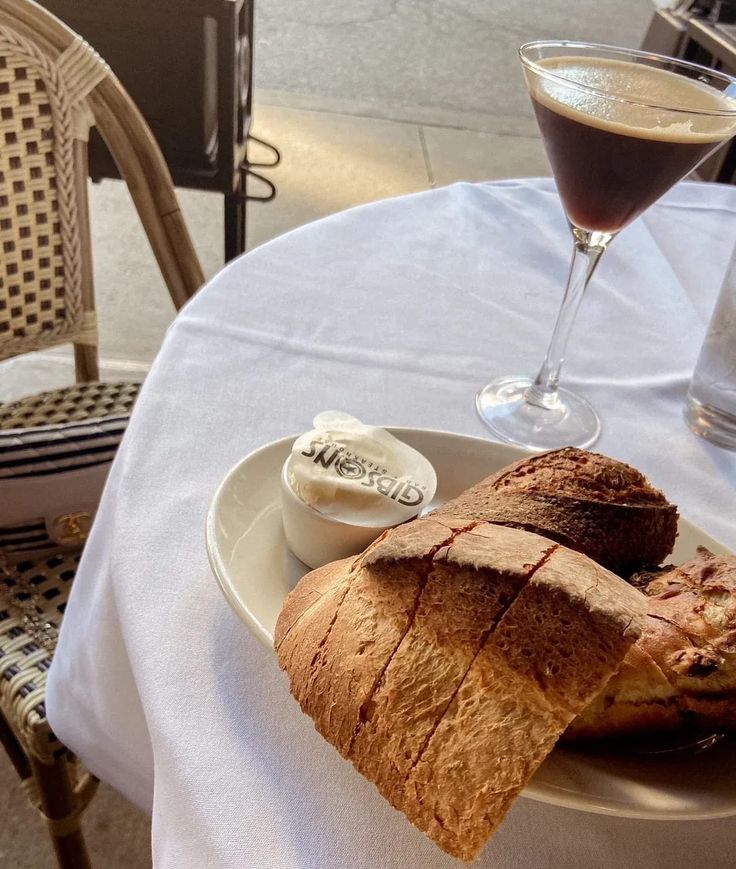 Best Bed & Breakfasts in Chicago with Gourmet Breakfast Options