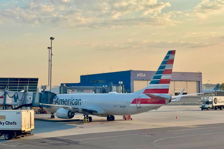 Best Airlines for Business Travelers in Phoenix