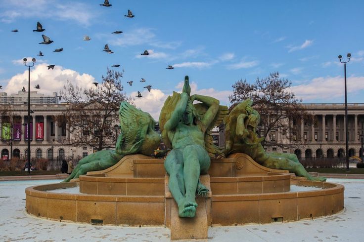 Philadelphia’s Most Iconic Sculptures and Monuments
