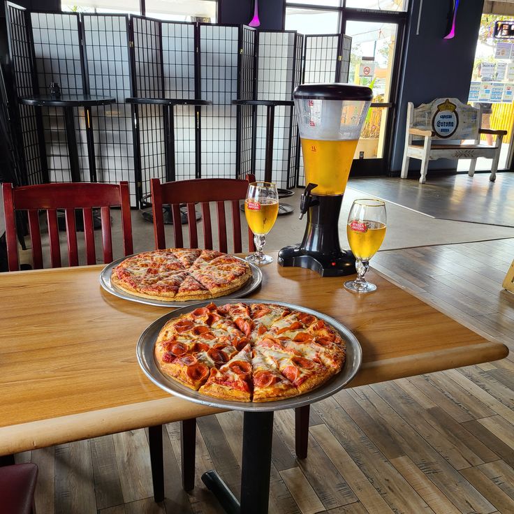 Best Pizza Delivery & Dining Options in Jacksonville