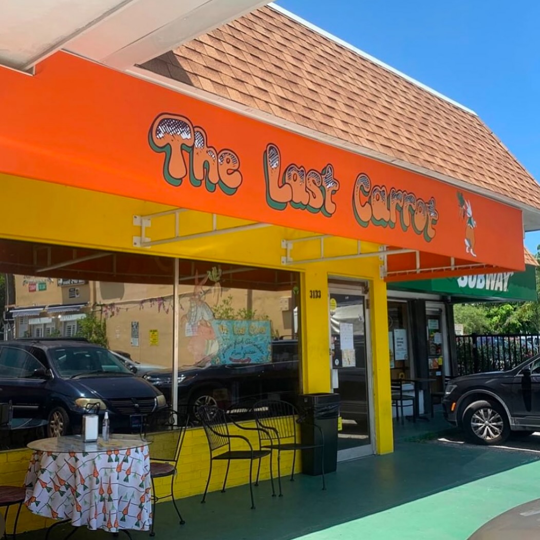 The Last Carrot - smoothies, fresh juices, healthy fare, vegetarian friendly